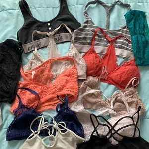 Lot of bras/bralettes